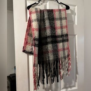 Pink/white plaid scarf.